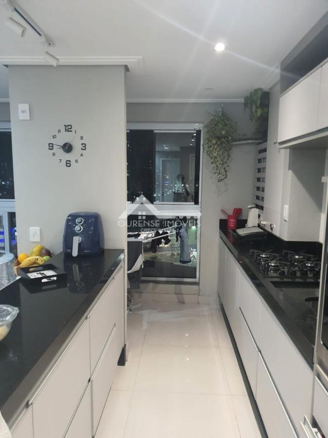 Apartamento à venda com 3 quartos, 60m² - Foto 20
