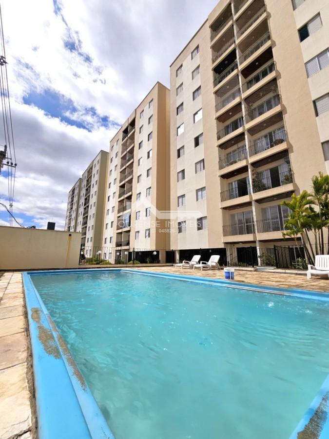 Apartamento à venda com 3 quartos, 74m² - Foto 1