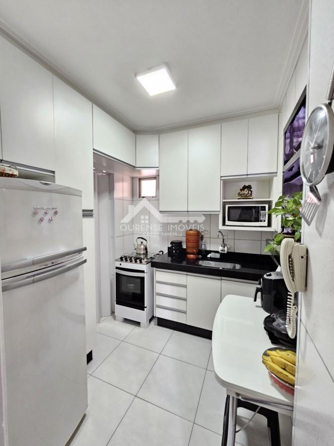 Apartamento à venda com 3 quartos, 74m² - Foto 33