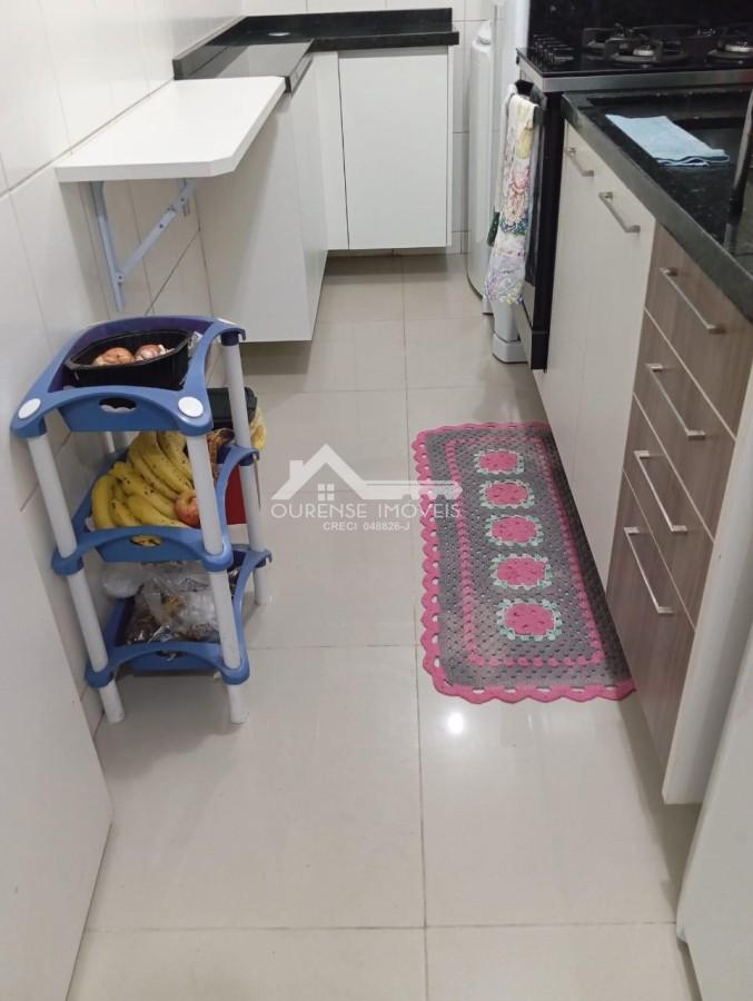 Apartamento à venda com 2 quartos, 53m² - Foto 2