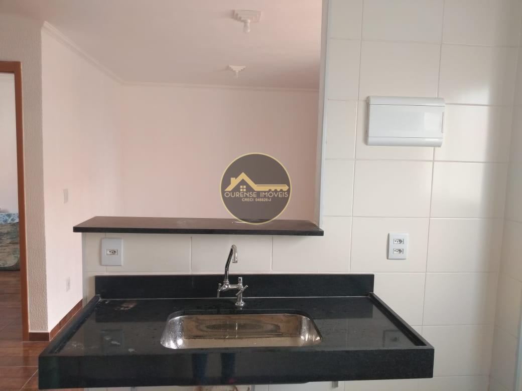 Apartamento à venda com 2 quartos, 42m² - Foto 15