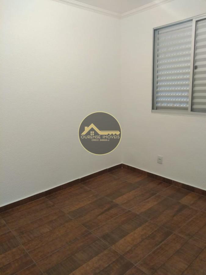 Apartamento à venda com 2 quartos, 42m² - Foto 17