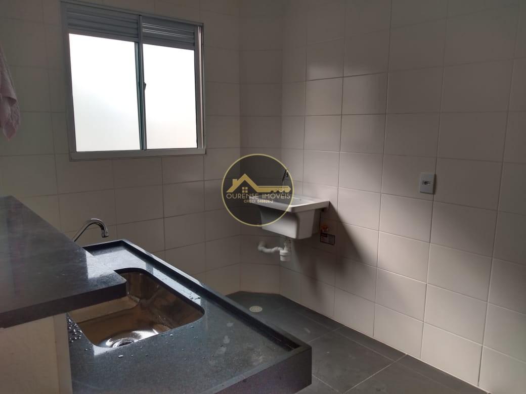 Apartamento à venda com 2 quartos, 42m² - Foto 13