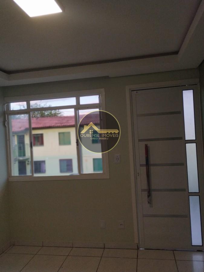 Casa à venda com 2 quartos, 40m² - Foto 4