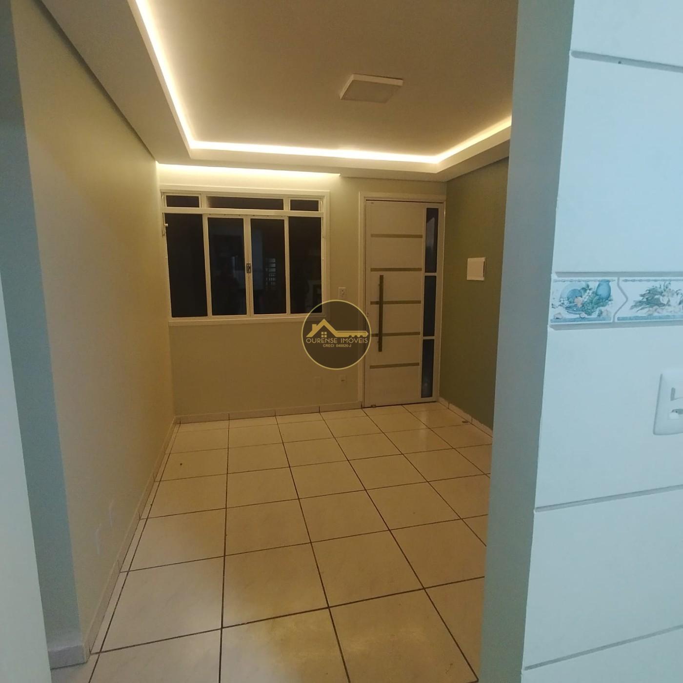Casa à venda com 2 quartos, 40m² - Foto 10