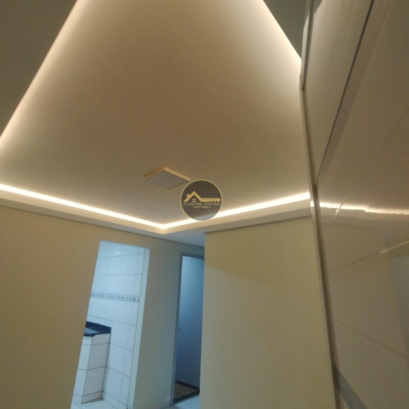 Casa à venda com 2 quartos, 40m² - Foto 9