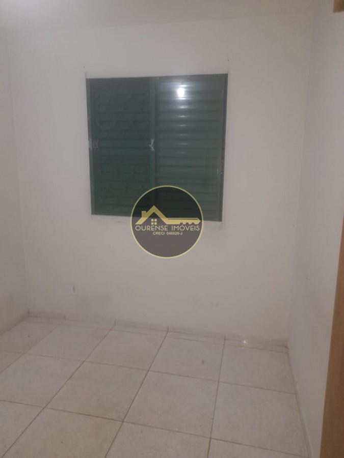 Casa à venda com 2 quartos, 40m² - Foto 15